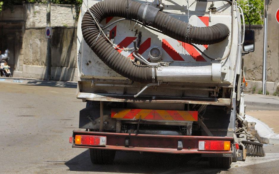 tuyau pour déboucher canalisation Courbevoie