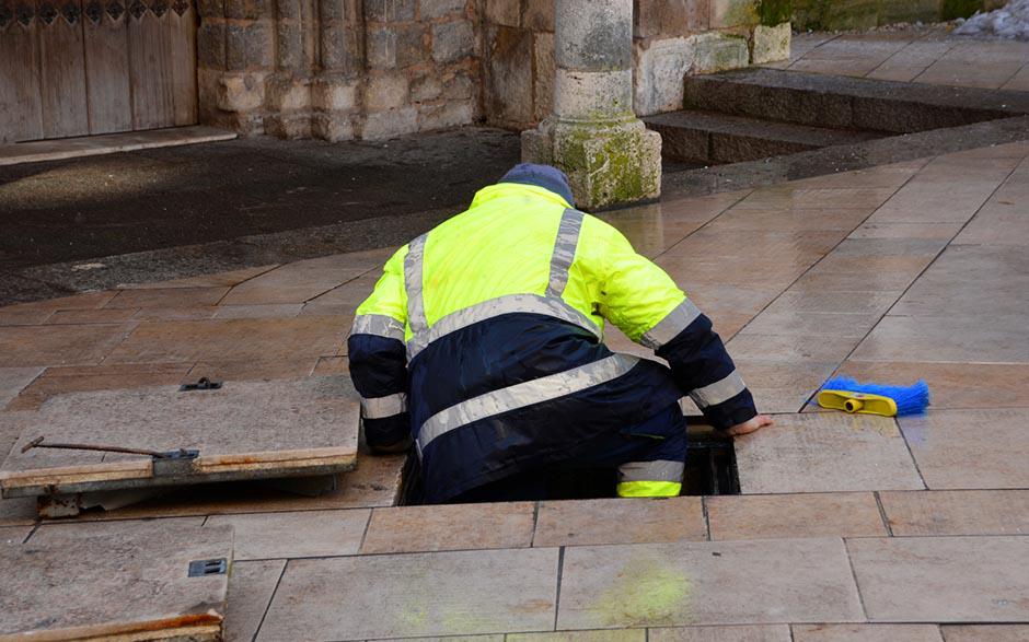 tuyau pour déboucher canalisation Courbevoie